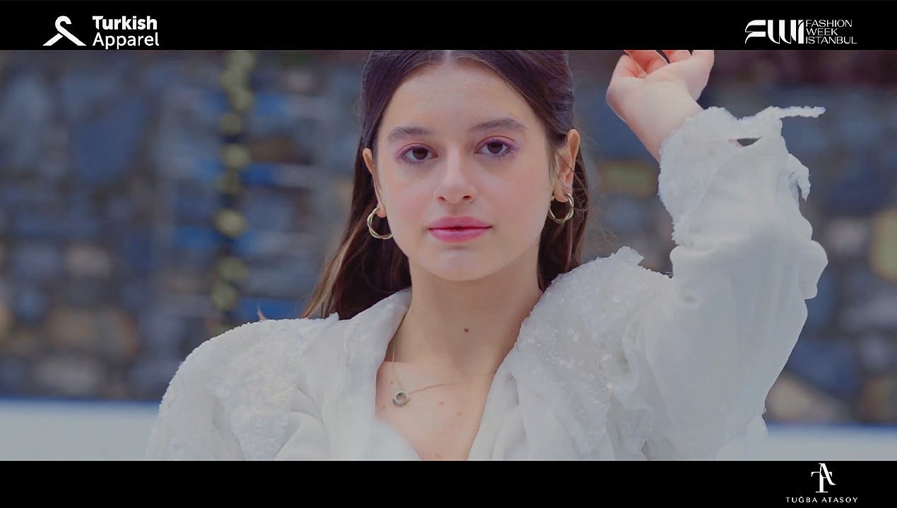 Tuğba Atasoy Fashion Week